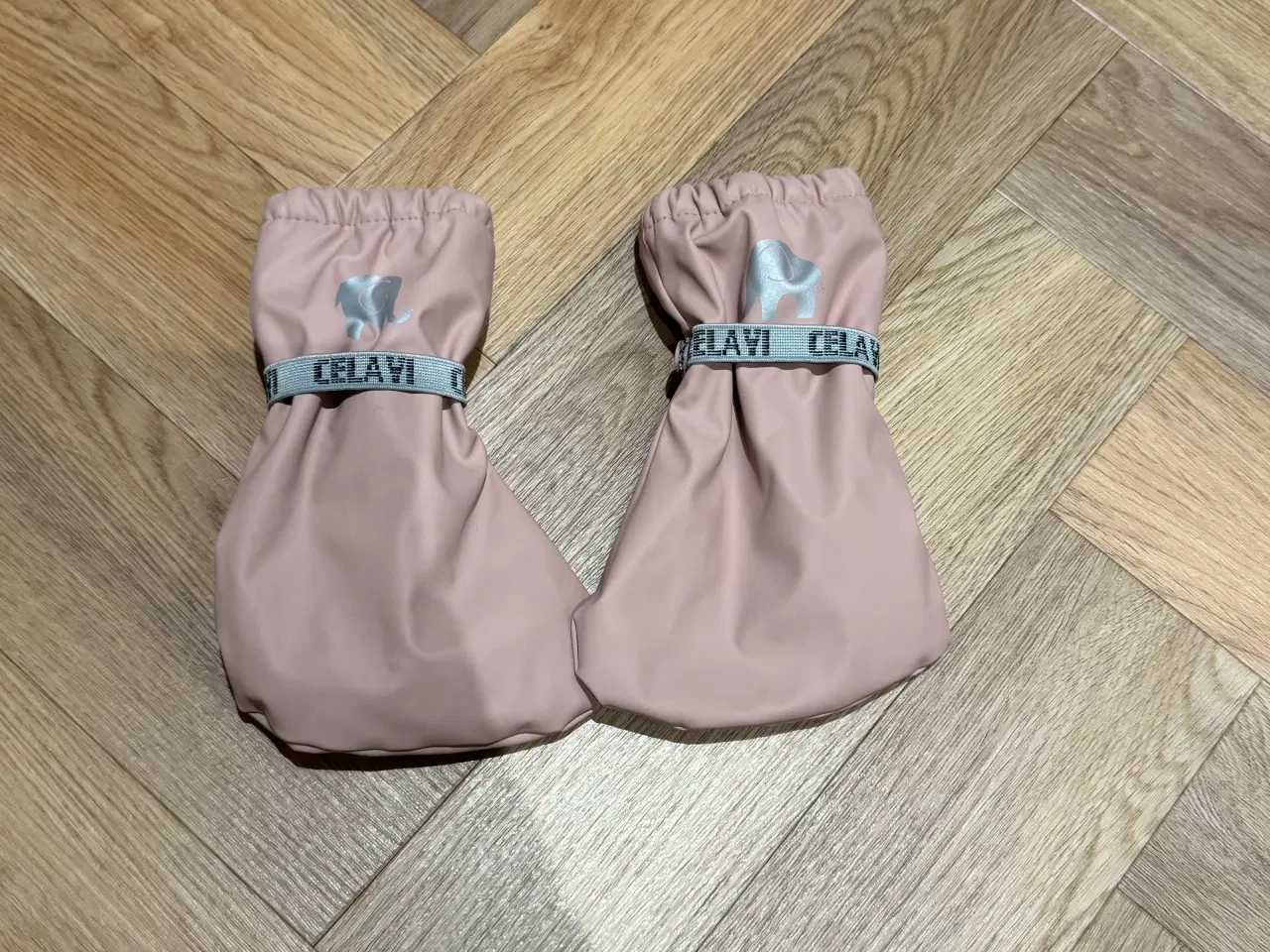 Billede 2 - Overtrækssko