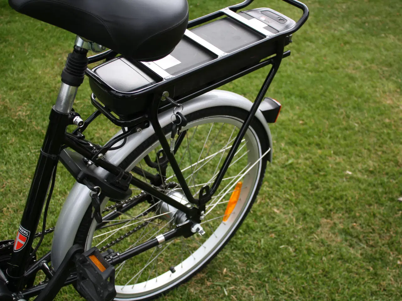 Billede 1 - 3 Hjulet elcykel kun kørt 6 km. Halv pris 