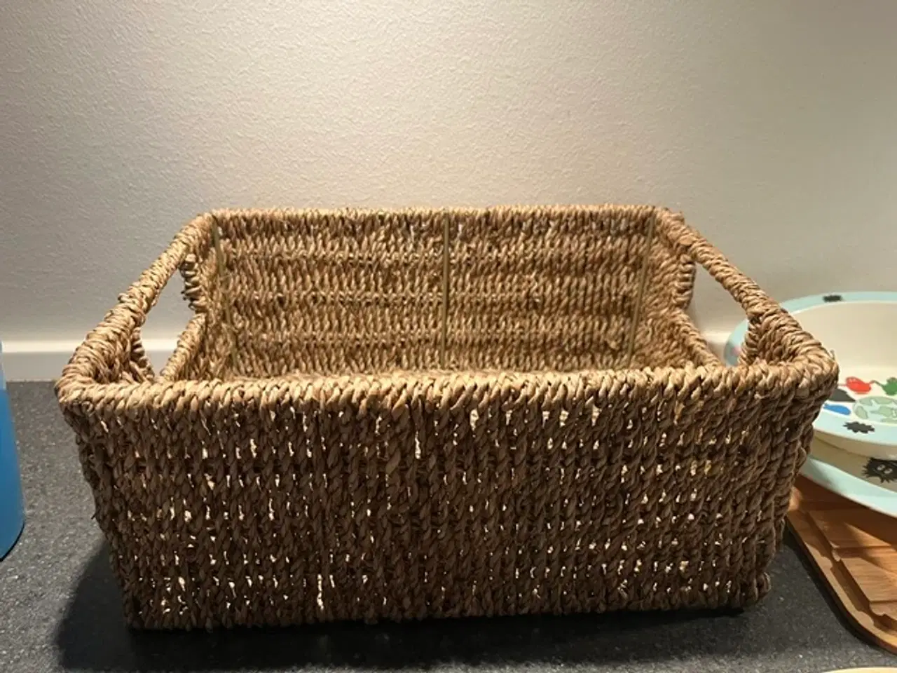 Billede 9 - Stort sæt børneservice i melamin - 14 dele inkl. k