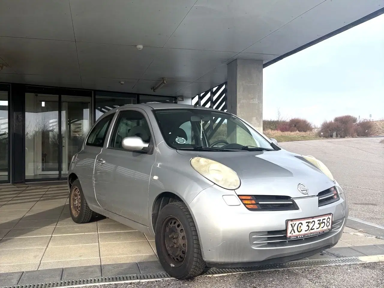 Billede 2 - Nissan Micra – BEMÆRK LAV KM & næsten nysyn