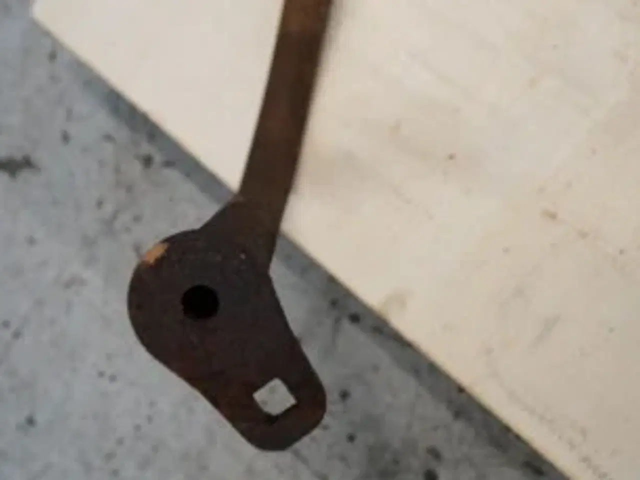 Billede 2 - New Holland CR9090 Sideskinne 87739005