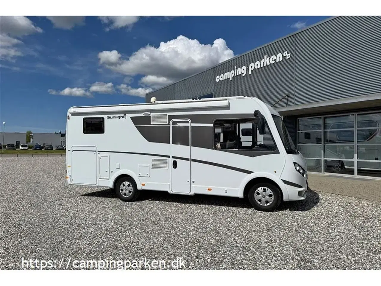 Billede 1 - 2020 - SunLight   Super fin Sunlight autocamper med enkeltsenge og 4 selepladser
