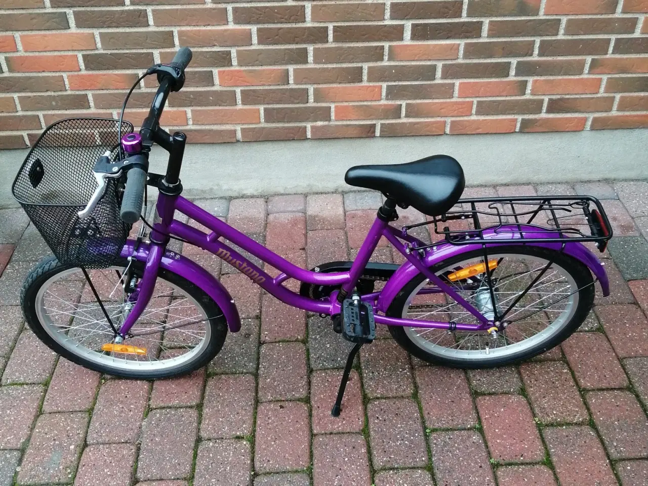 Billede 2 - Rigtig Flot Pigecykel 20" RESERVERET