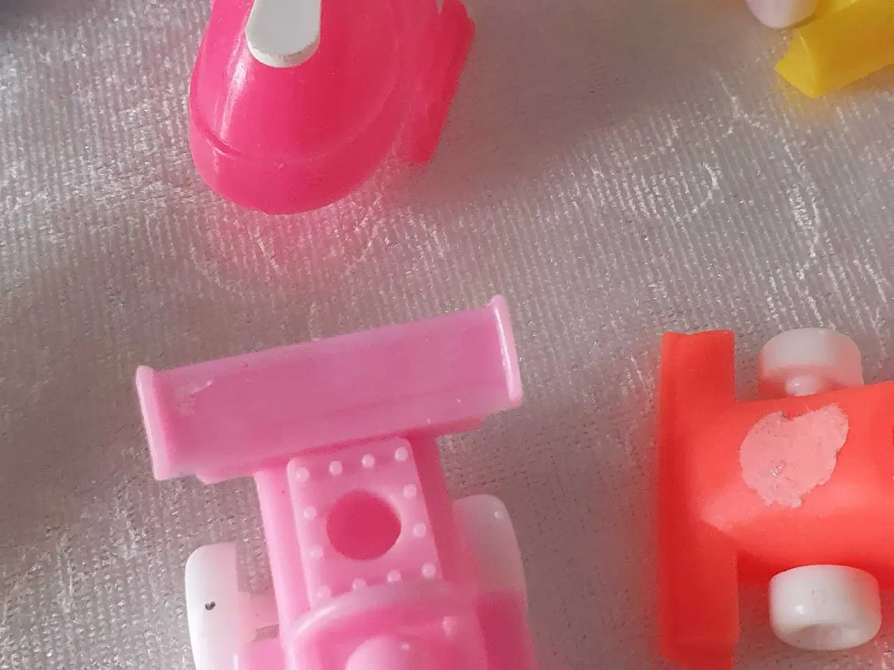 Billede 3 - Figurer til kage