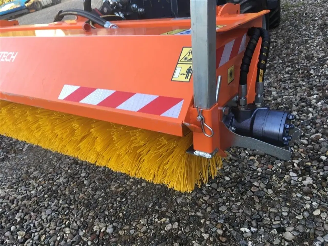 Billede 3 - - - - J-Maskiner 180 kost