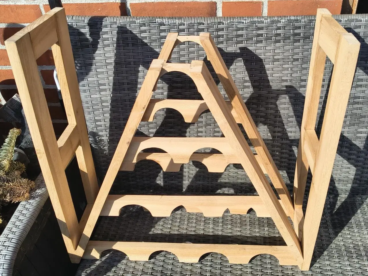 Billede 2 - FLOT TRÆ VINREOL TIL 1O FLASKER I HÅRDT TRÆ