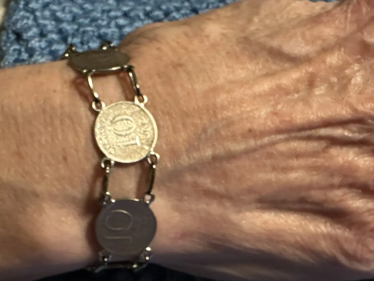 Billede 7 - Unikt sølv armbånd med gamle svenske 10 øres sølv