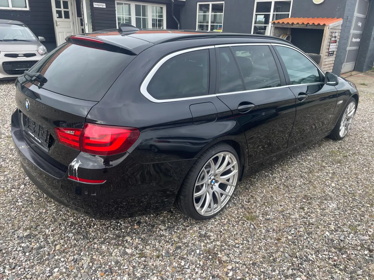 Billede 2 - BMW 520d F11 sort