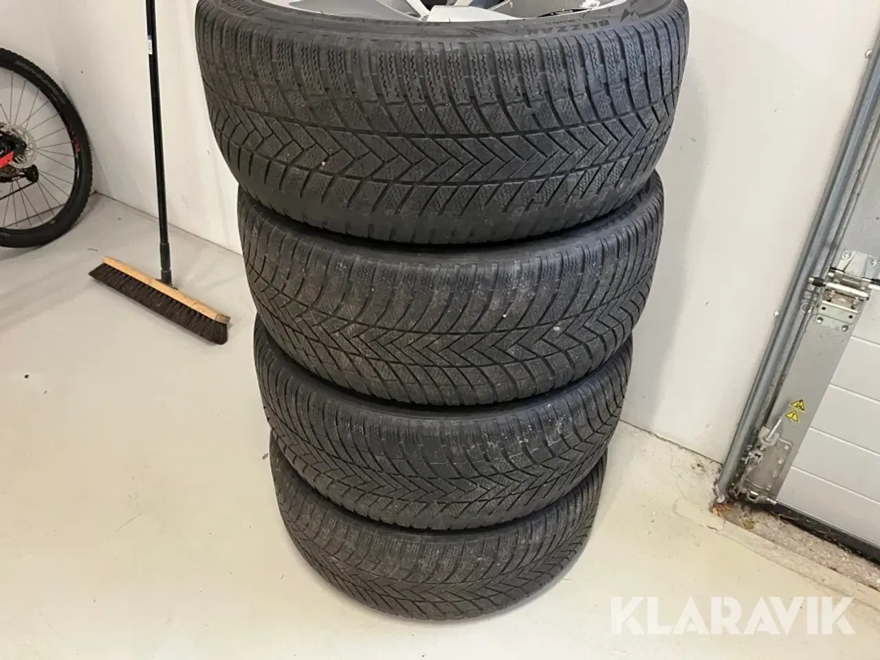 Billede 3 - Dæk Bridgestone Blizzak LM005