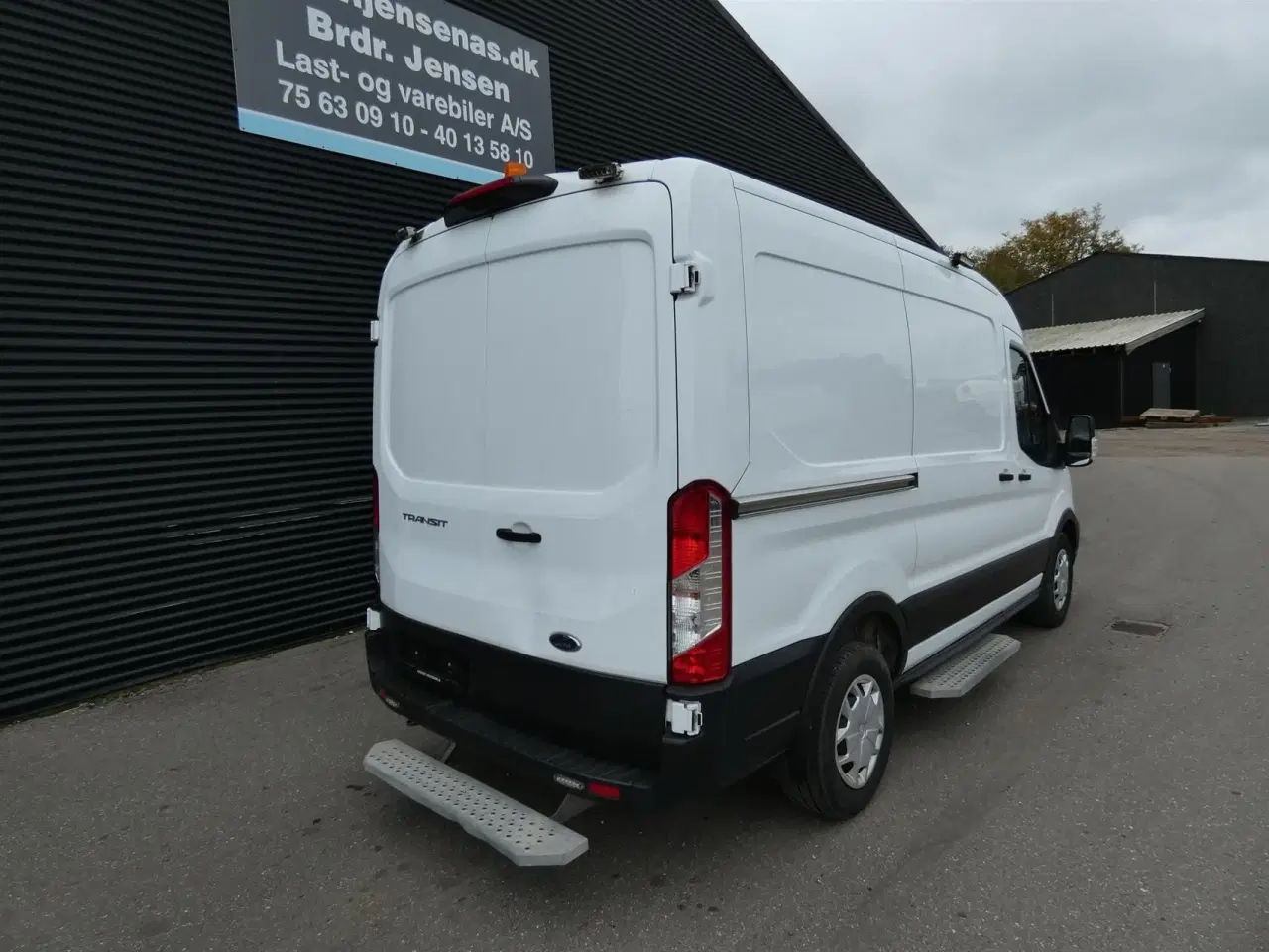 Billede 6 - Ford Transit 350 L2H2 2,0 TDCi Trend 130HK Van 6g