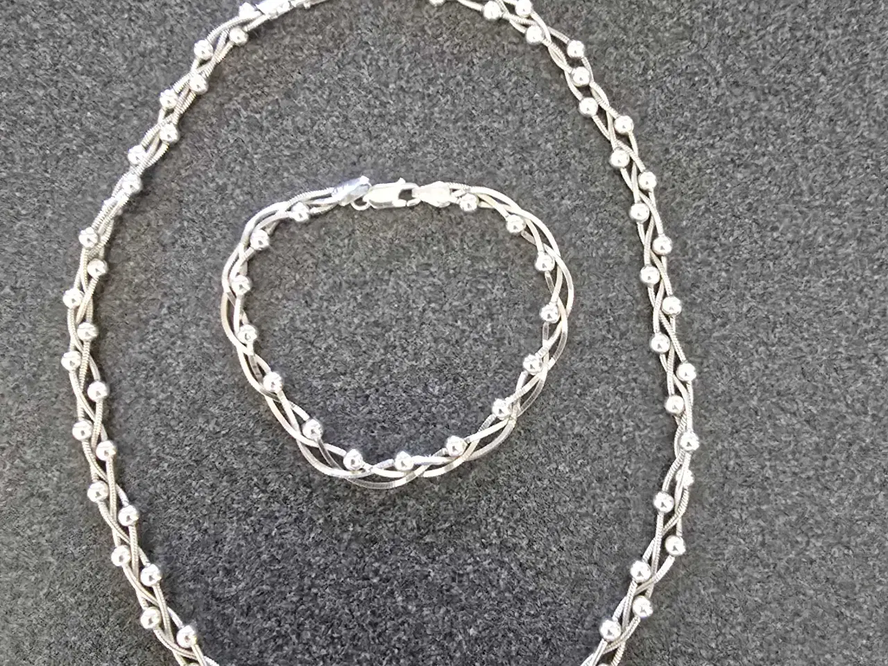 Billede 1 - Rigtig fint hals/arm smykke sæt i sølv 