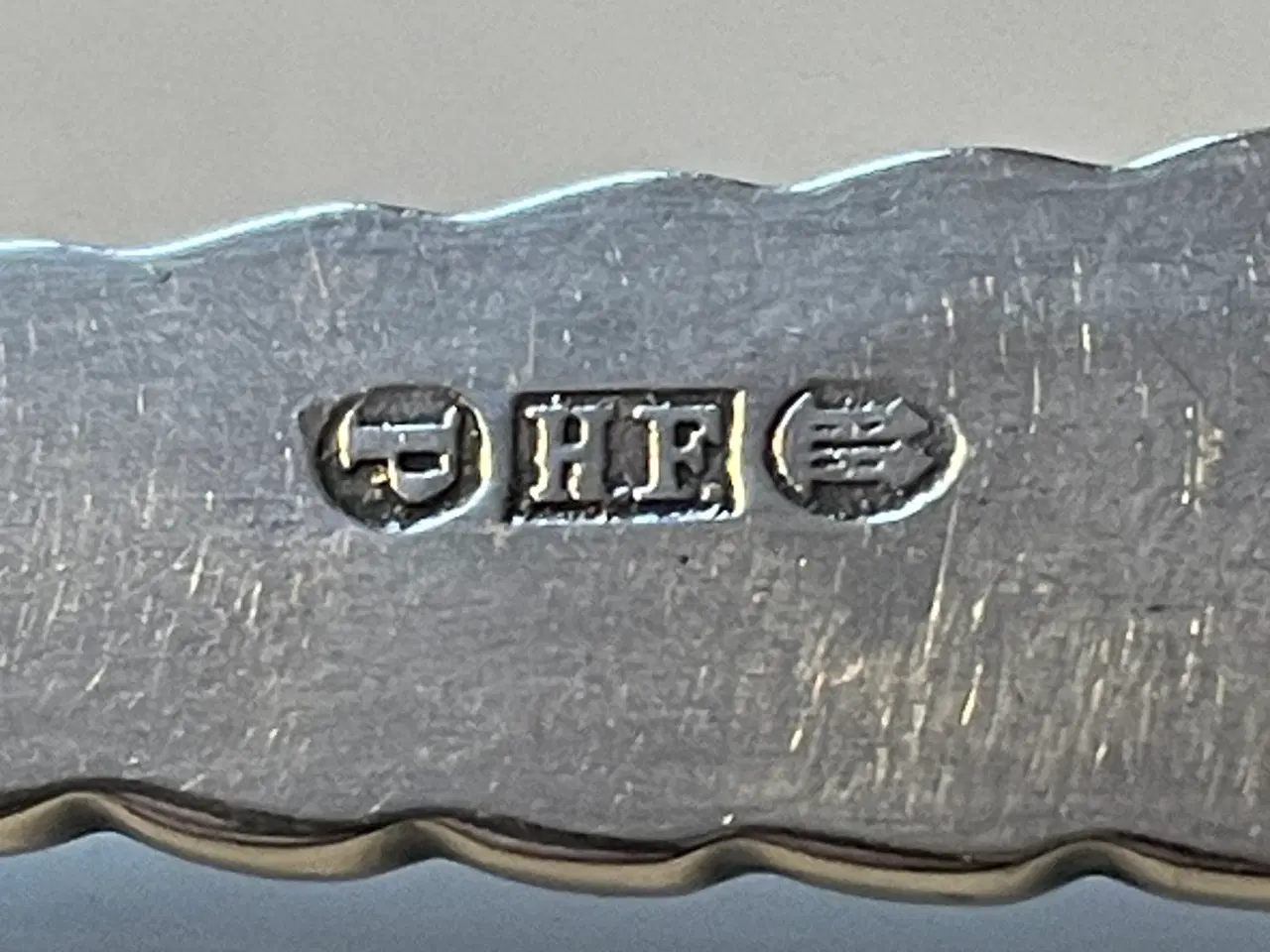 Billede 4 - Kagespade totårnet Louise.