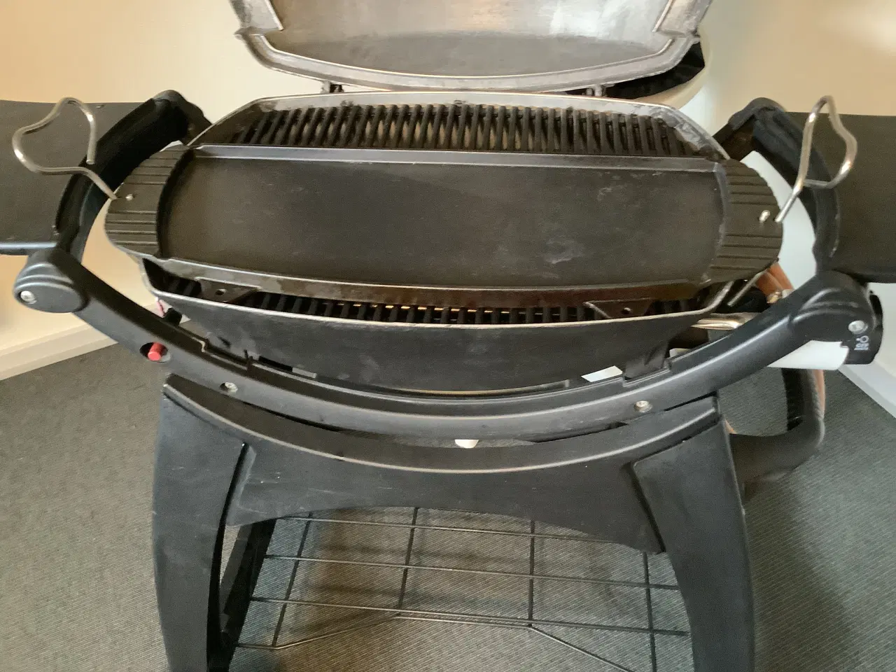 Billede 5 - Weber 2000 gas grill, med meget tilbehør