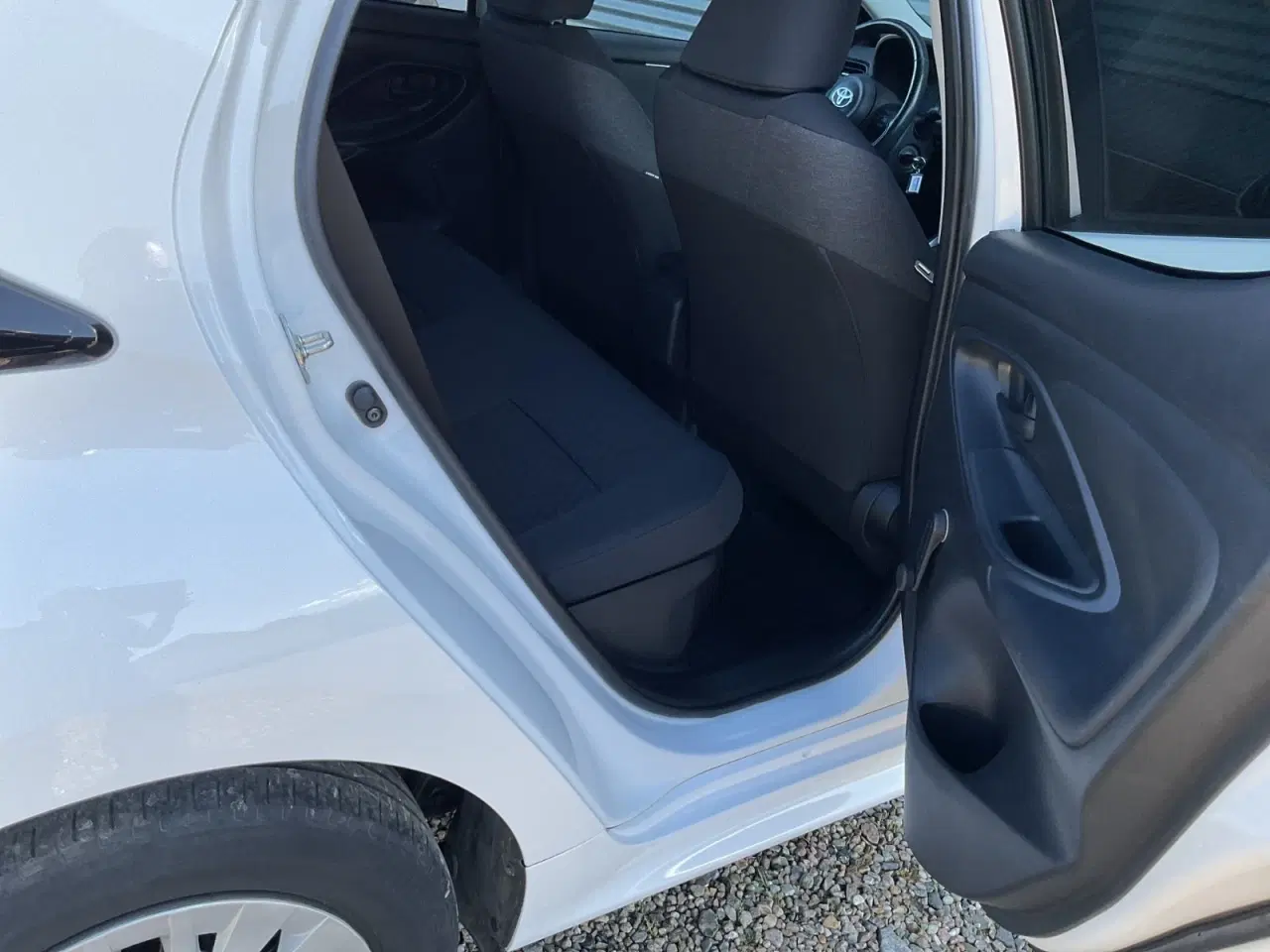 Billede 10 - Toyota Yaris 1,5 Hybrid H2 e-CVT