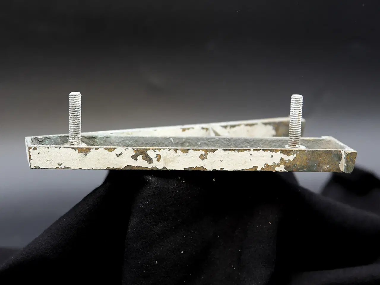 Billede 5 - Messing facadebogstav “A” – rå patina