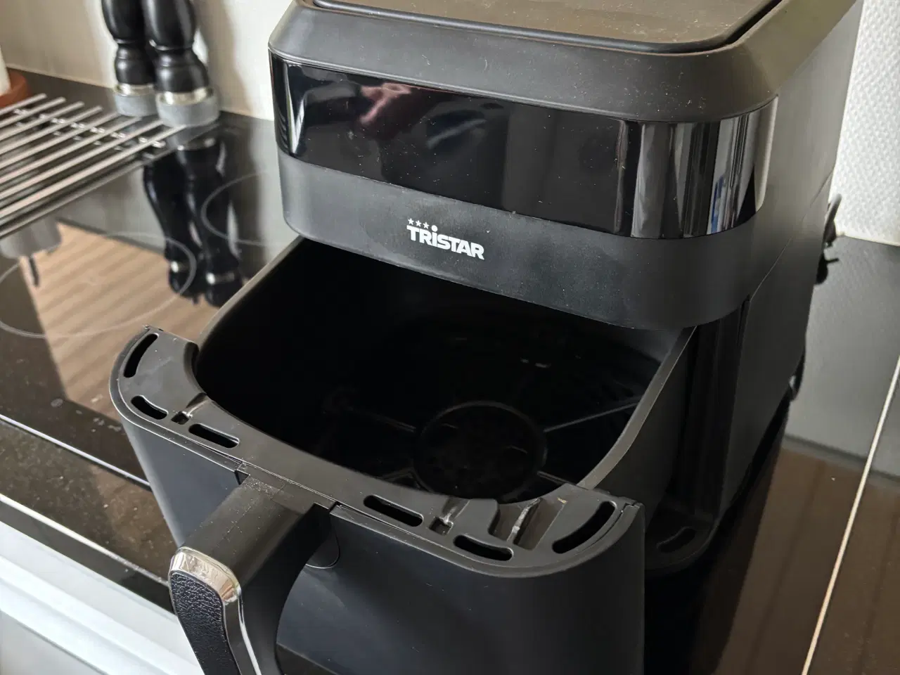 Billede 2 - Airfryer næsten ikke brugt