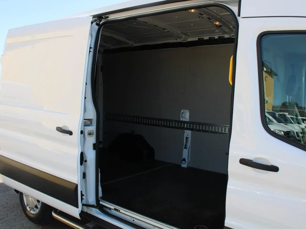 Billede 13 - Ford Transit 350 L3 Van 2,0 TDCi 130 Trend H2 FWD