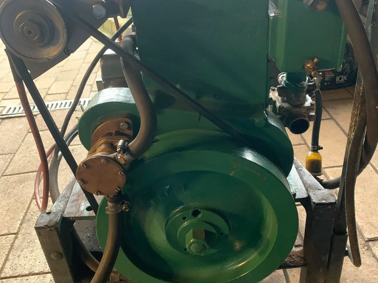 Billede 3 - Marstalmotorer med engelsk gear og en med standard