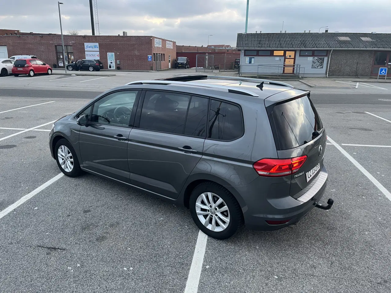 Billede 2 - VW Touran 2016 1,4TSI DSG
