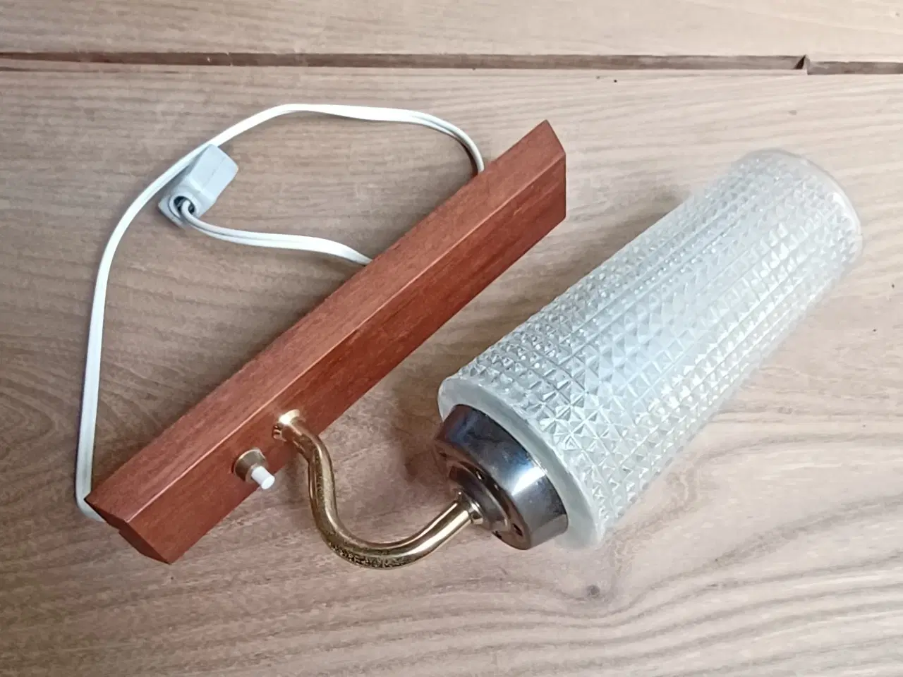 Billede 2 - Spejl-lampe, teak, retro 