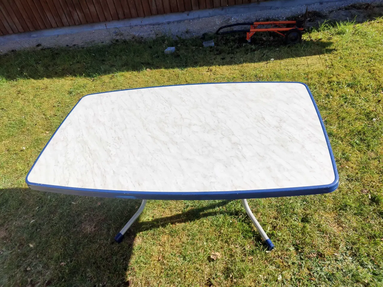 Billede 3 - Campingbord til fortelt. 85x150