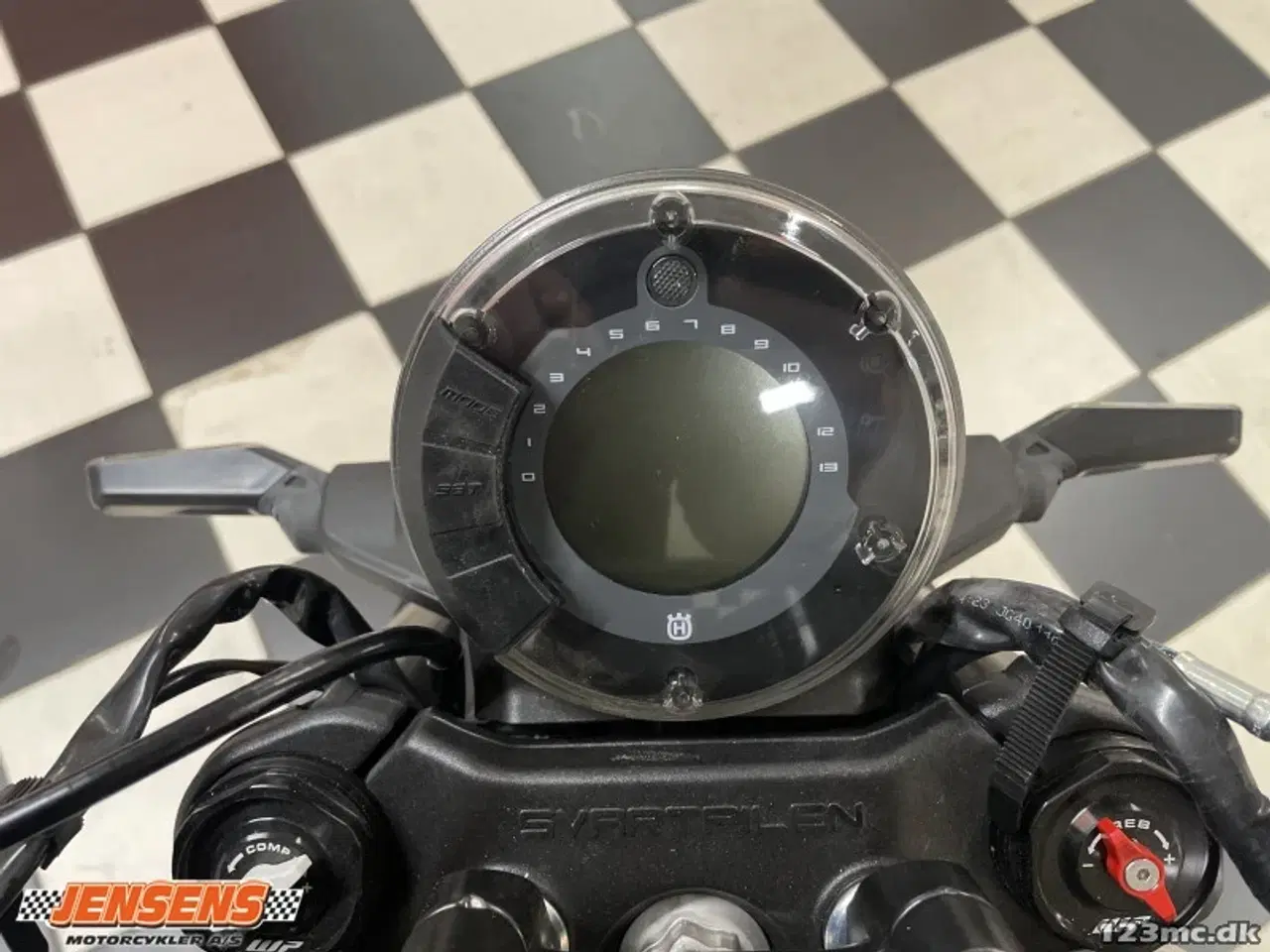 Billede 7 - Husqvarna Svartpilen 401