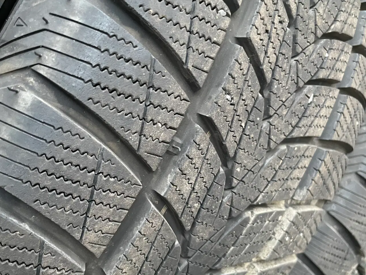 Billede 2 - Vinterdæk til Audi Q4