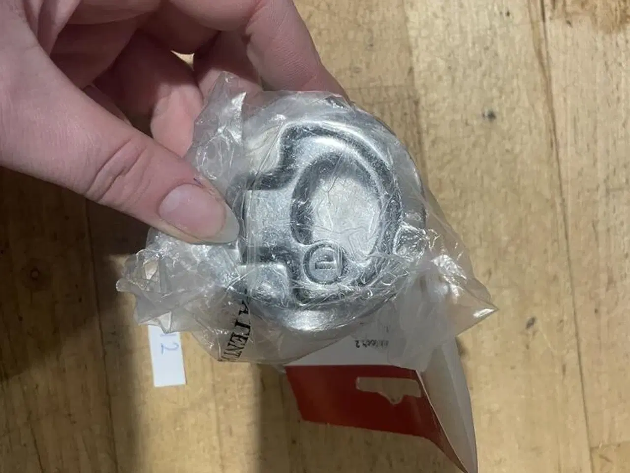 Billede 1 - Roca Dørkbeslag i håndpoleret rustfri stål AIS316. Drej og løft. (Roca nr. 102567)