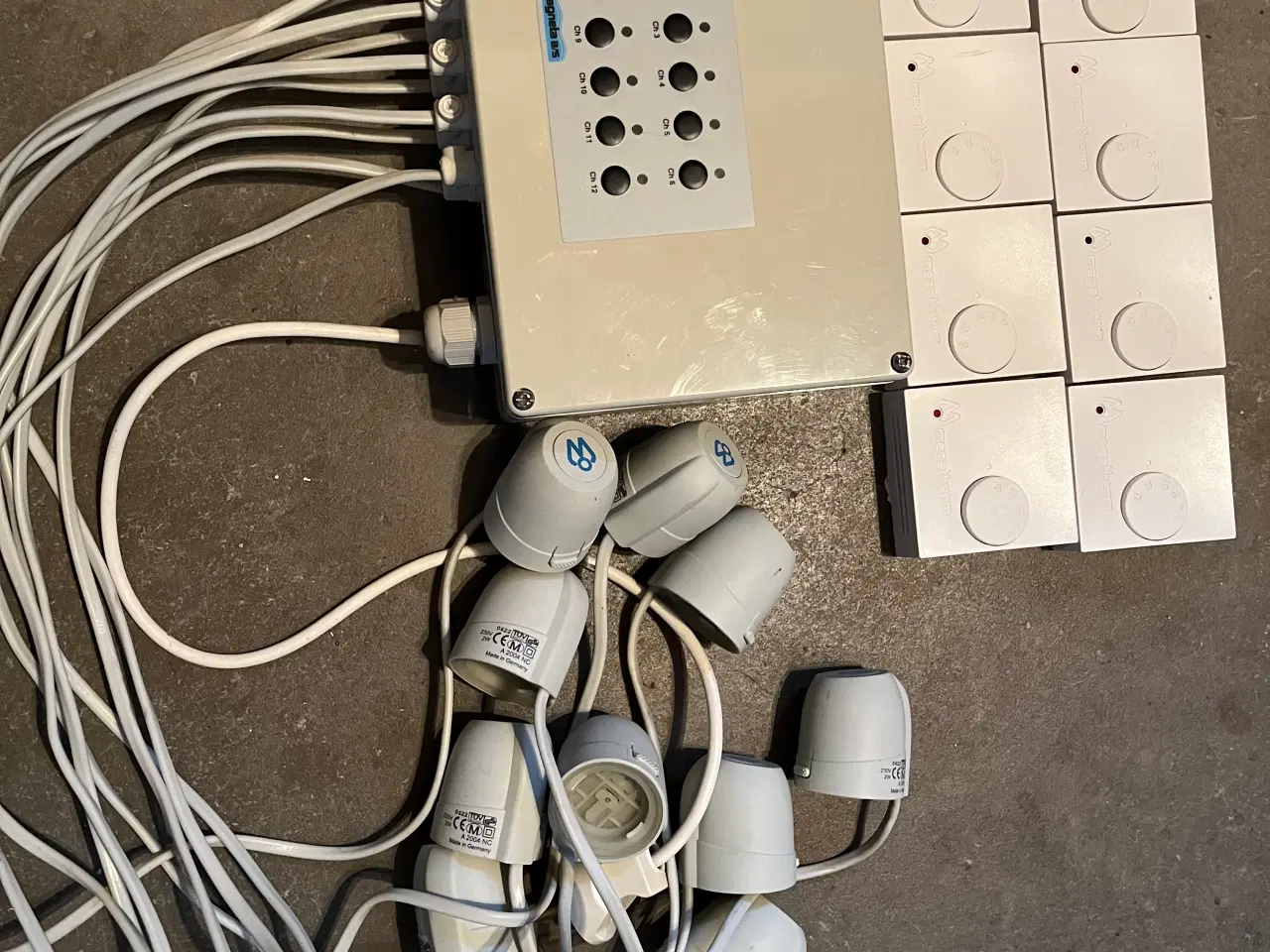 Billede 1 - Gulvvarmestyring Magneta Megatherm komplet