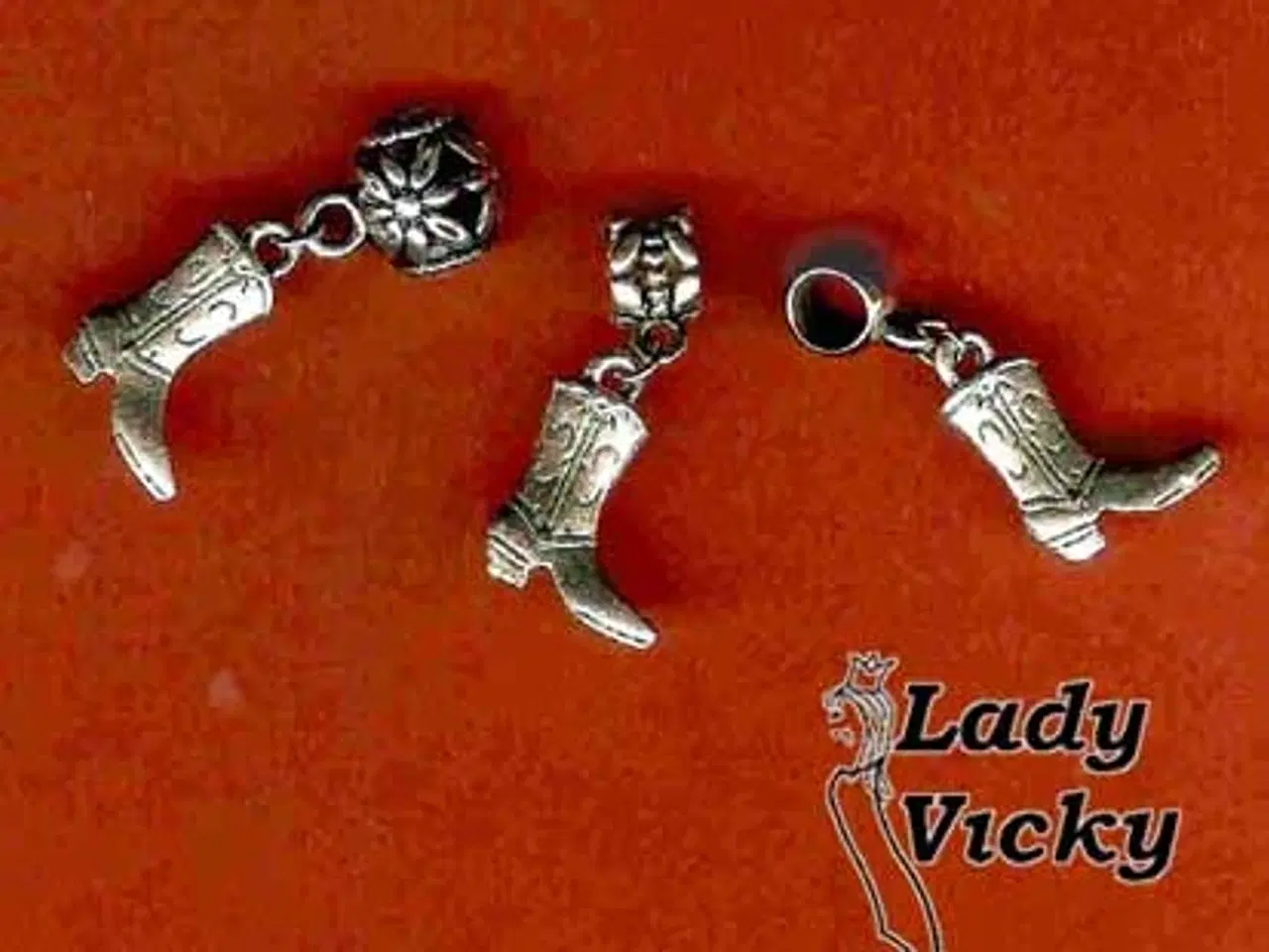 Billede 5 - Håndlavede øreringe med cowboystøvler - vælg selv