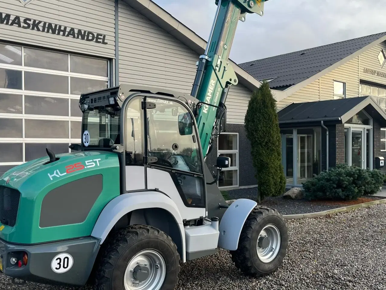 Billede 18 - Kramer KL25.5T JULE/NYTÅRSTILBUD med Teleskoparm, så den har stor rækkevidde og fleksibilitet.