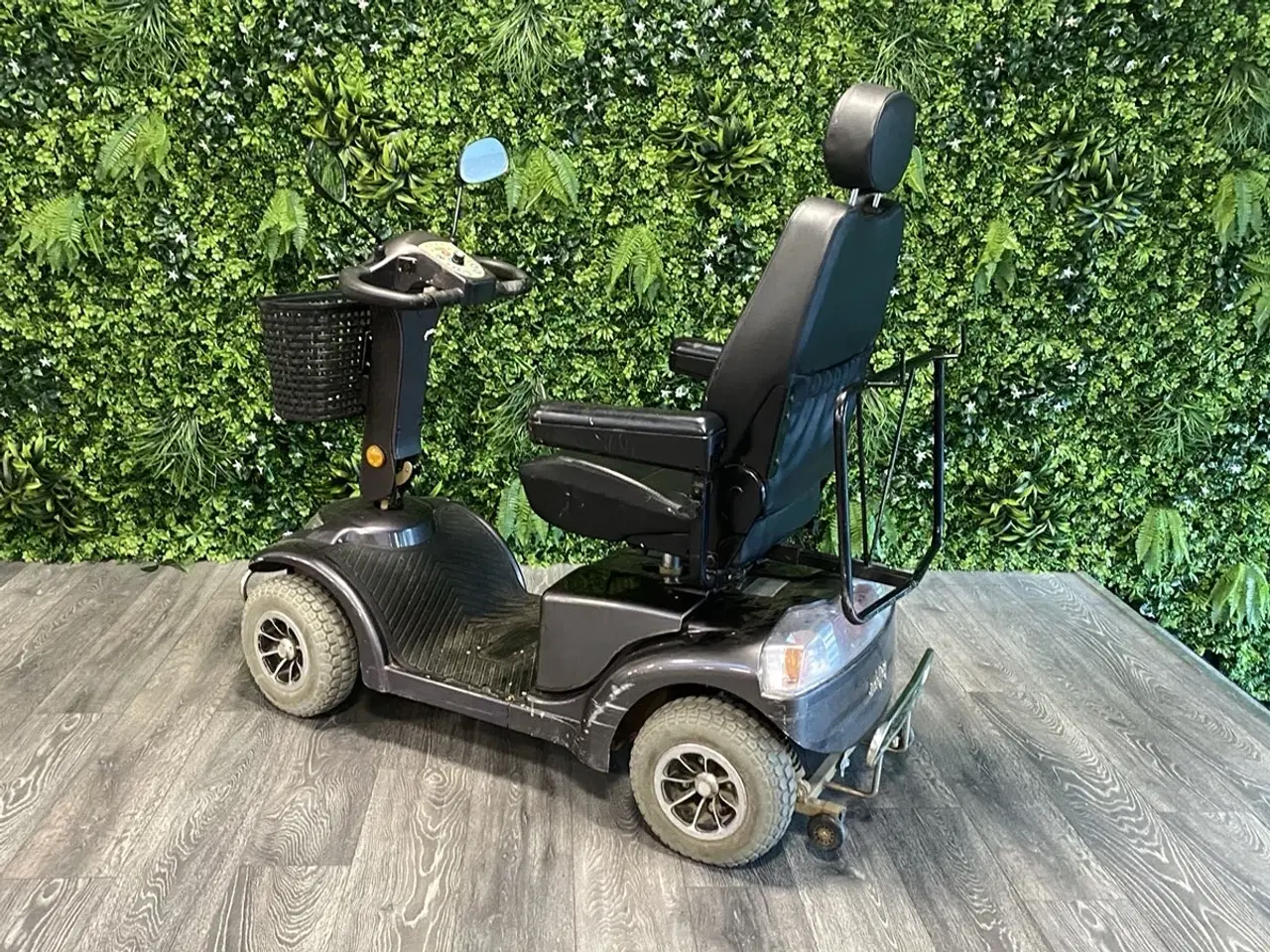 Billede 2 - LM-500 grå