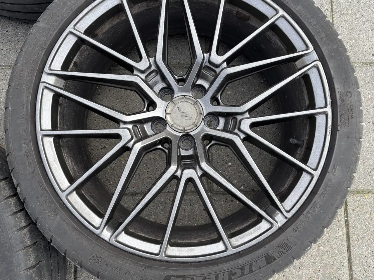 Billede 6 - 4 JR fælge med sommerdæk 5X100