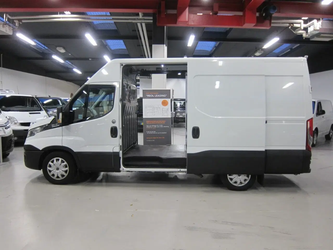 Billede 1 - Iveco Daily 3,0 35S18 12m³ Van AG8