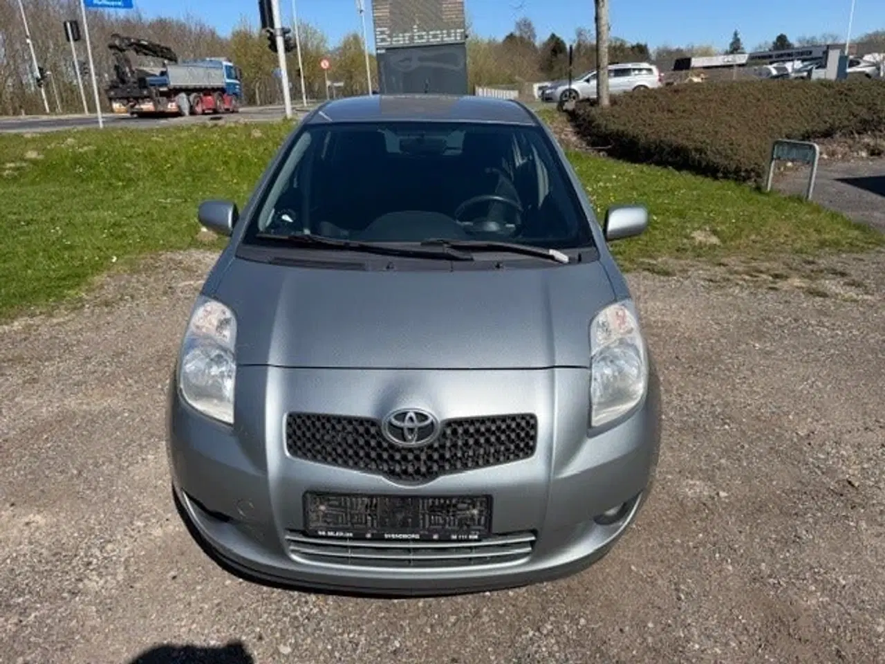 Billede 2 - Toyota Yaris 1,3 Luna