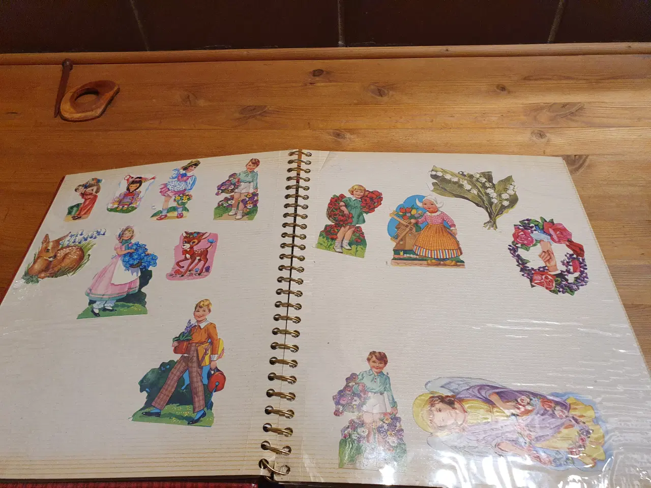 Billede 15 - Flot Glansbilledalbum, med indhold