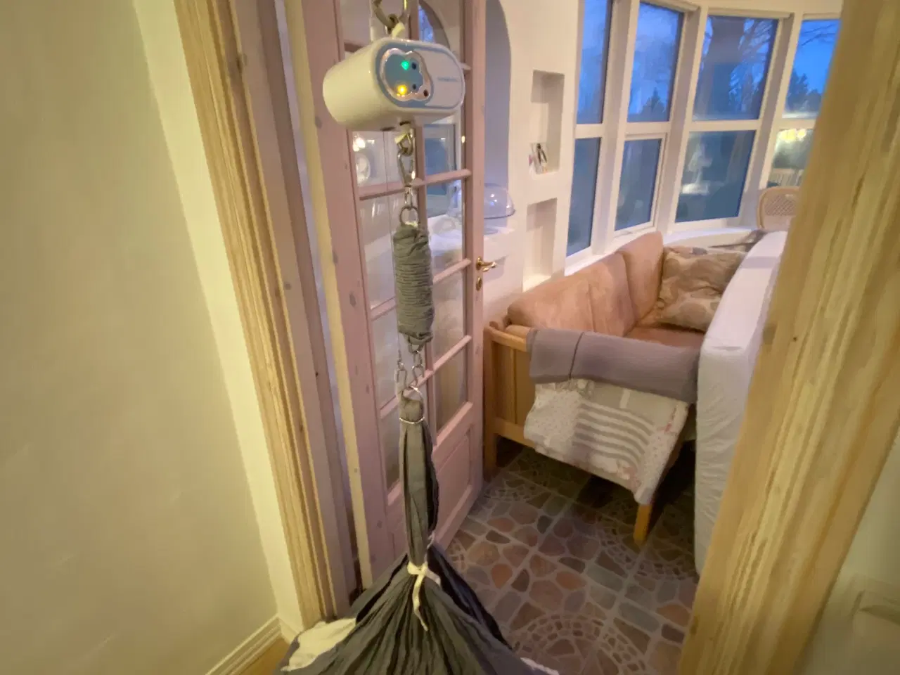 Billede 1 - Slyngvugge i god stand