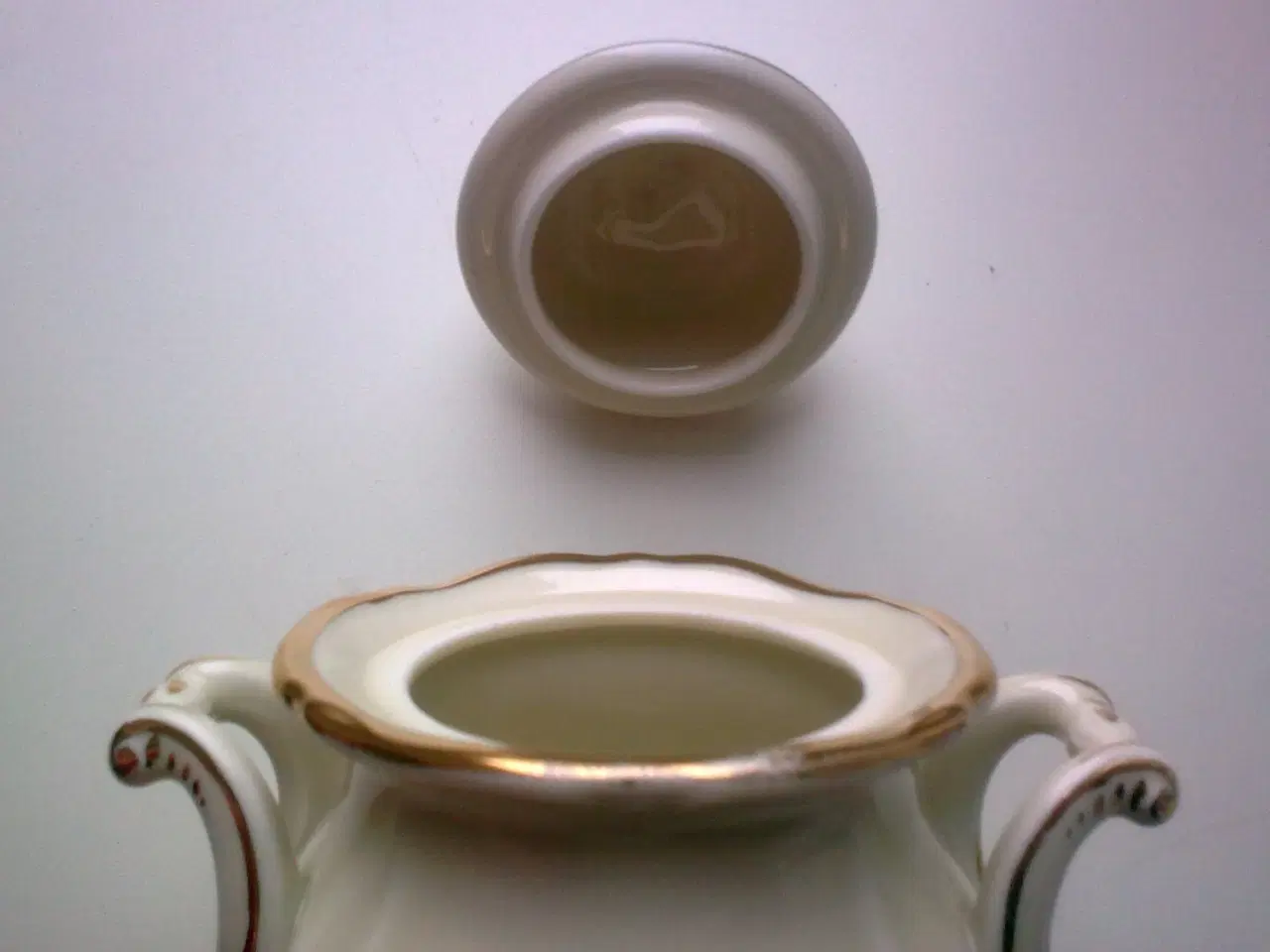 Billede 4 - Art deco dansk RØD BLÅ nelliker på krukke m guld