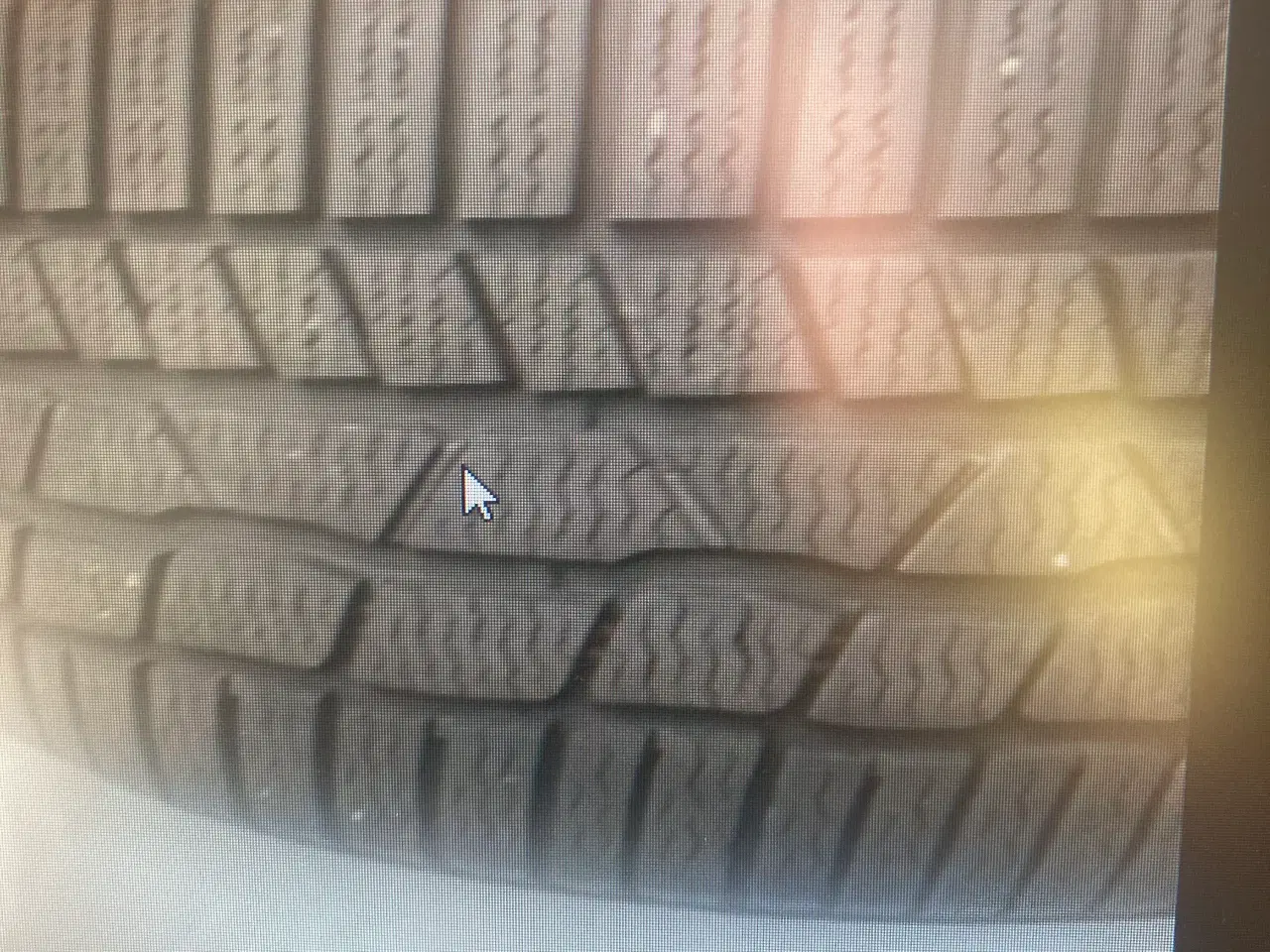 Billede 2 - Vinterdæk 205/60  r 16