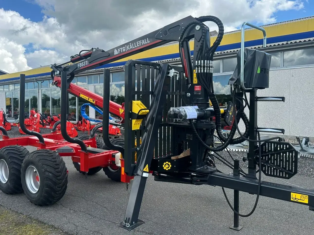 Billede 19 - FTG-Källefall FB90 / FB63Ts FTG FB90 skovvogn med 63m kran