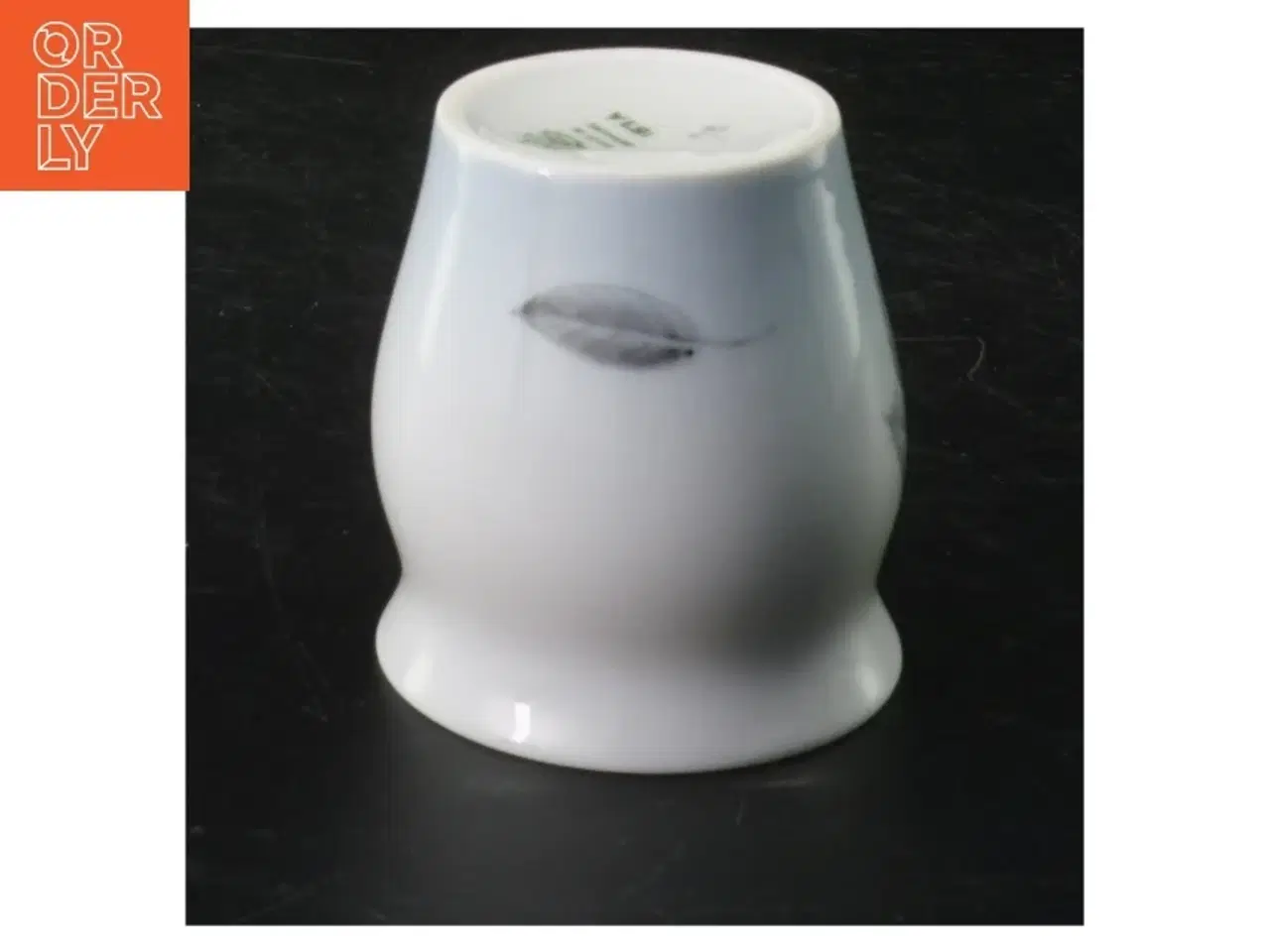 Billede 2 - Porcelænskrukke med blade motiv fra B&G (str. 6 cm i diameter og længde)