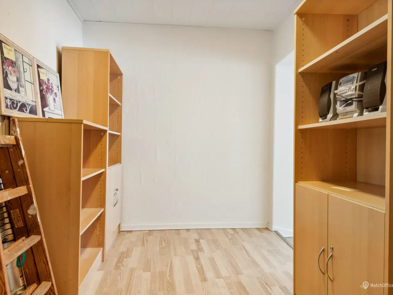 Billede 7 - Salon. butik. kontor eller anden form  for erhverv. Centralt beliggende nær Store Torv Hobro.