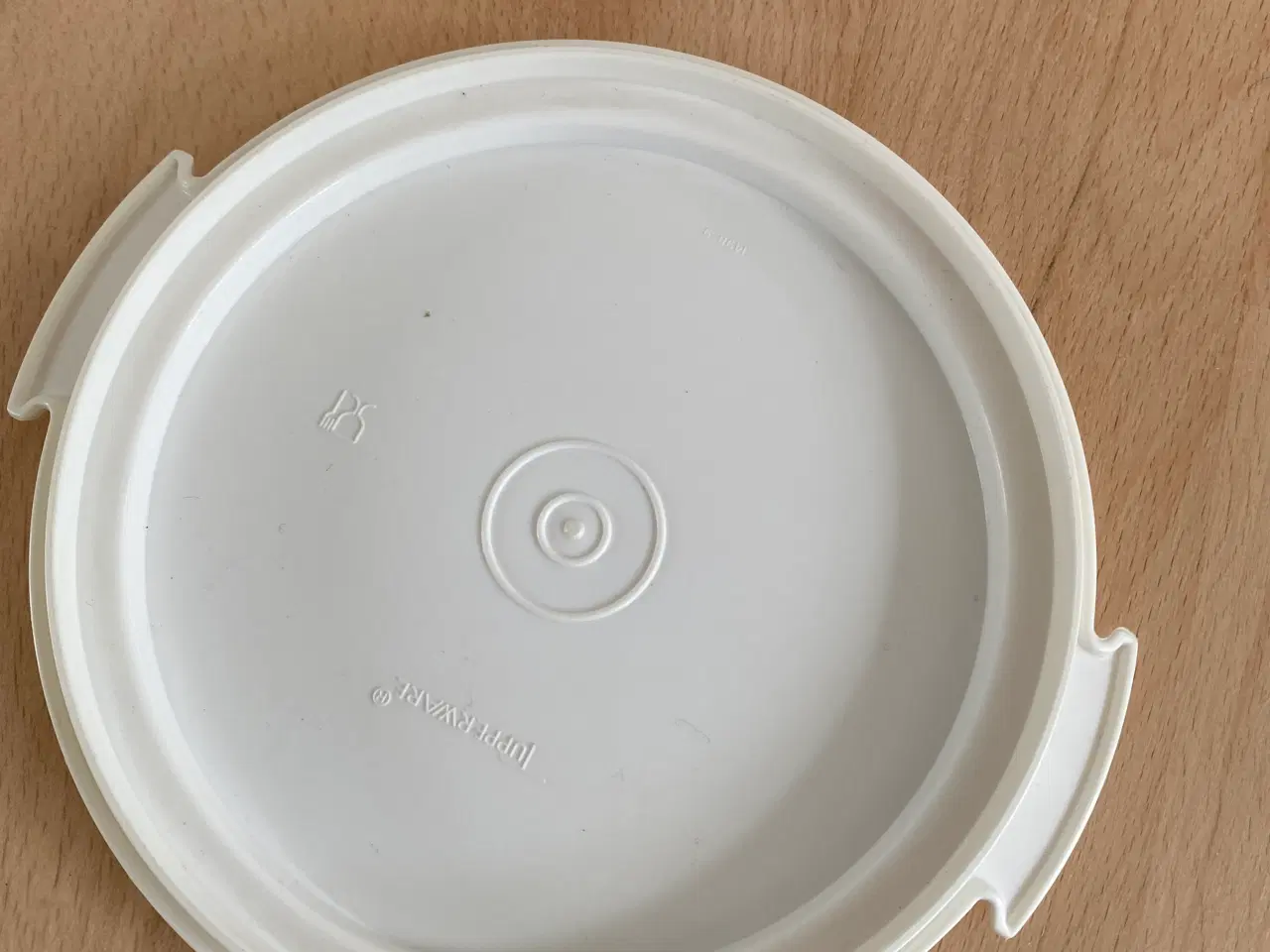 Billede 8 - Tupperware opbevarings boks