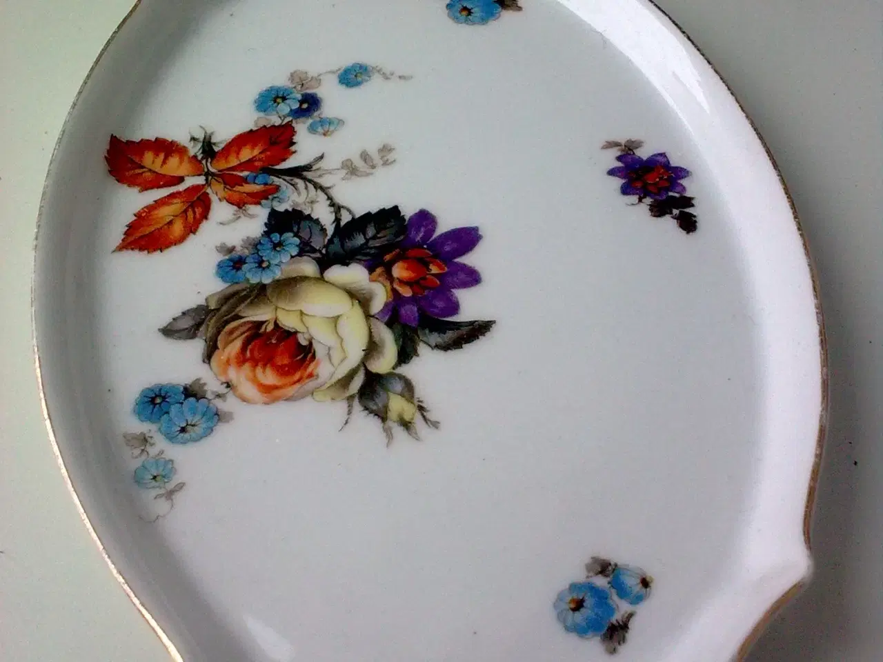 Billede 2 - Cool kombi colour DIY idé m gl. porcelæn bakke