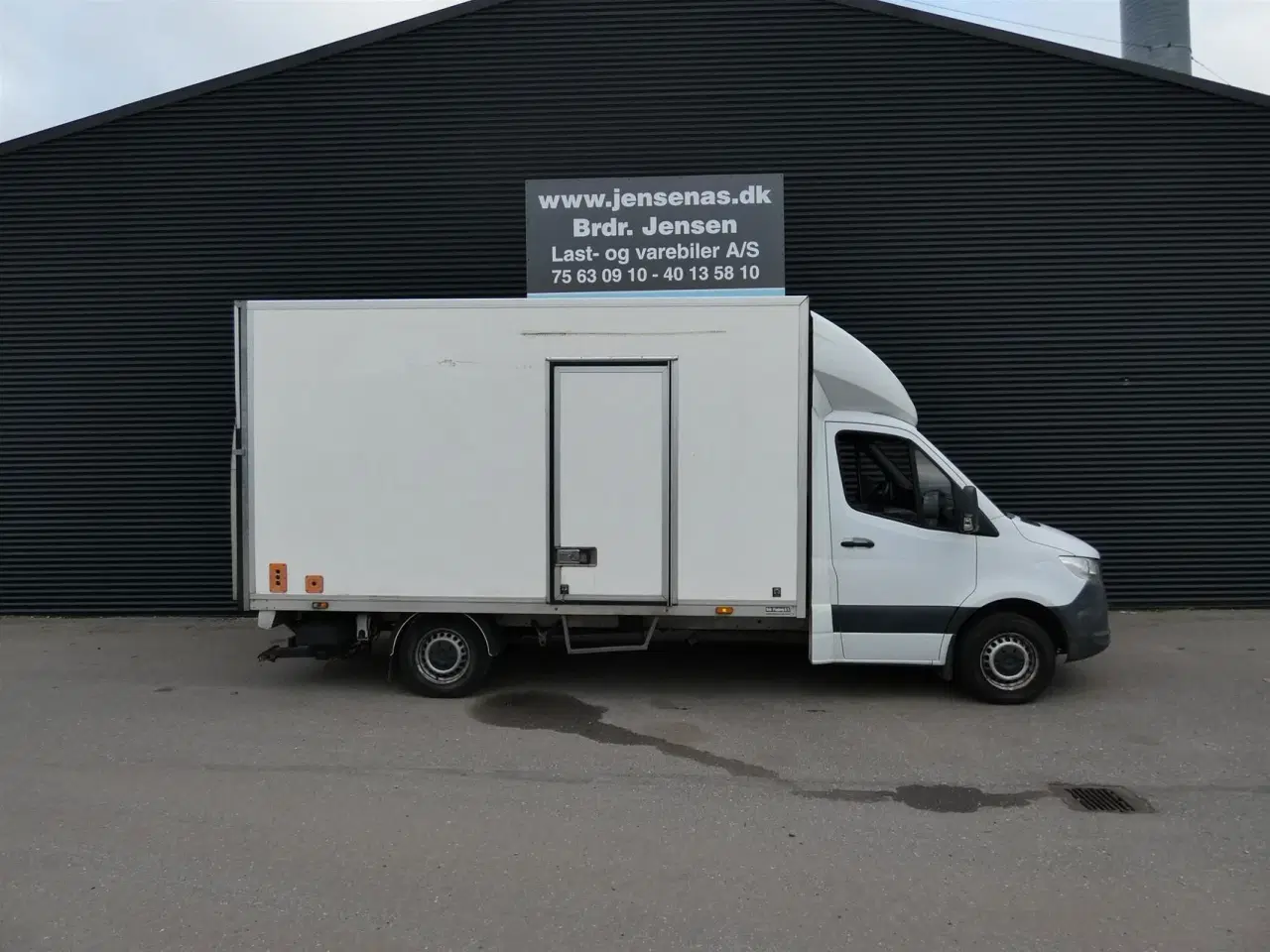 Billede 4 - Mercedes-Benz Sprinter 316 2,1 CDI Alu.kasse m/lift RWD 163HK Ladv./Chas. Aut.