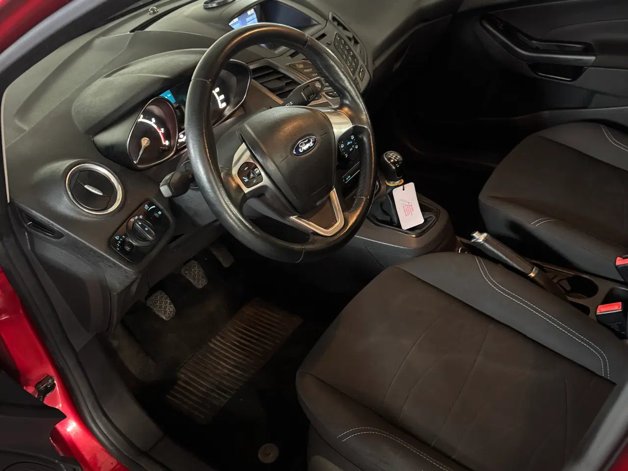 Billede 5 - Flot Ford Fiesta lav km 