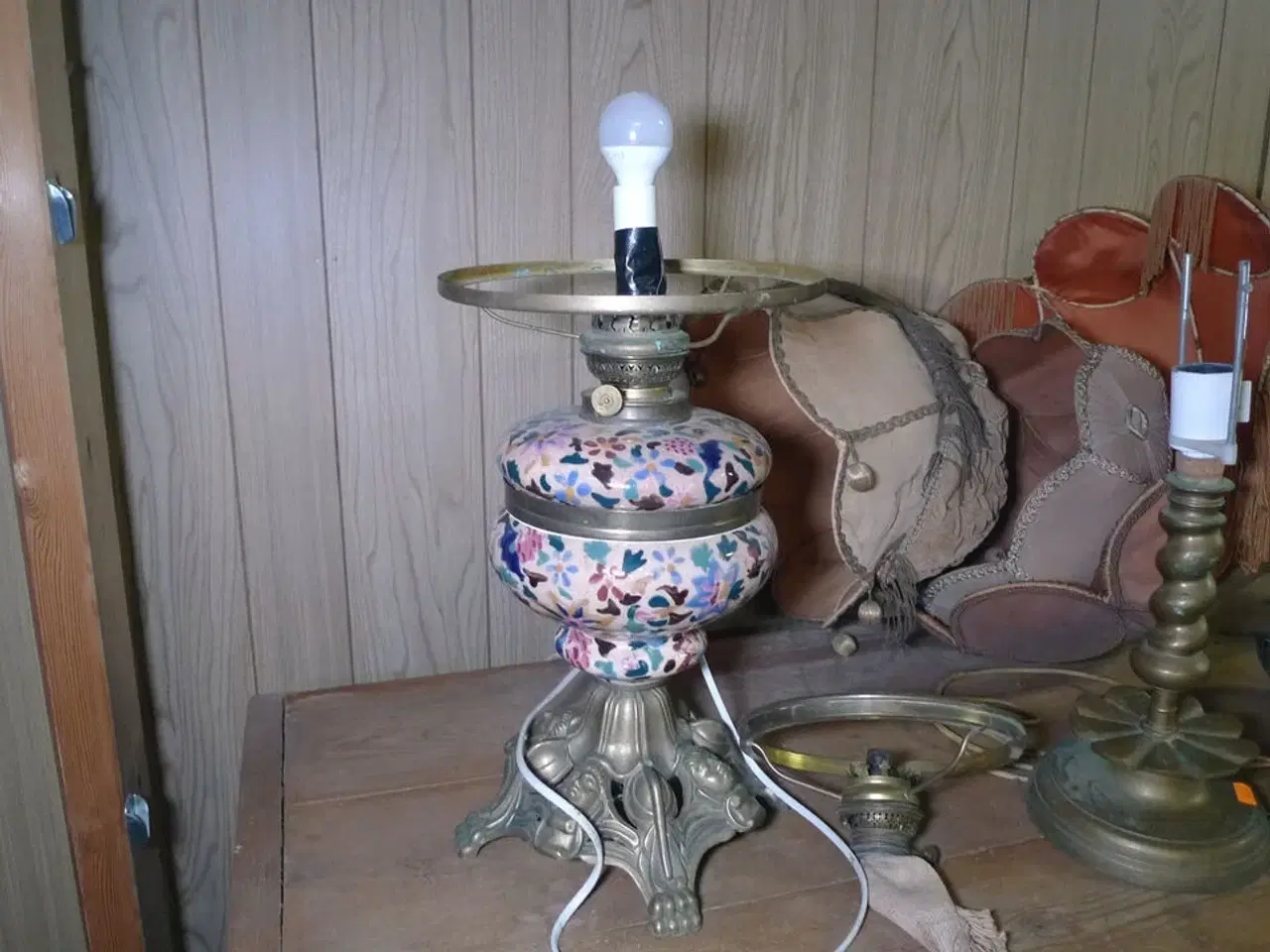 Billede 6 - Messing, 2 stk. lamper, kaffekande og sengevarmer, balancevægt