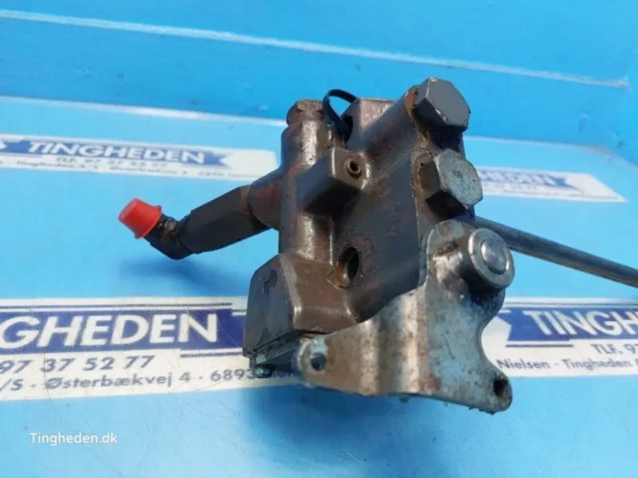 Billede 8 - Massey Ferguson 690 Ventil 1679099M95