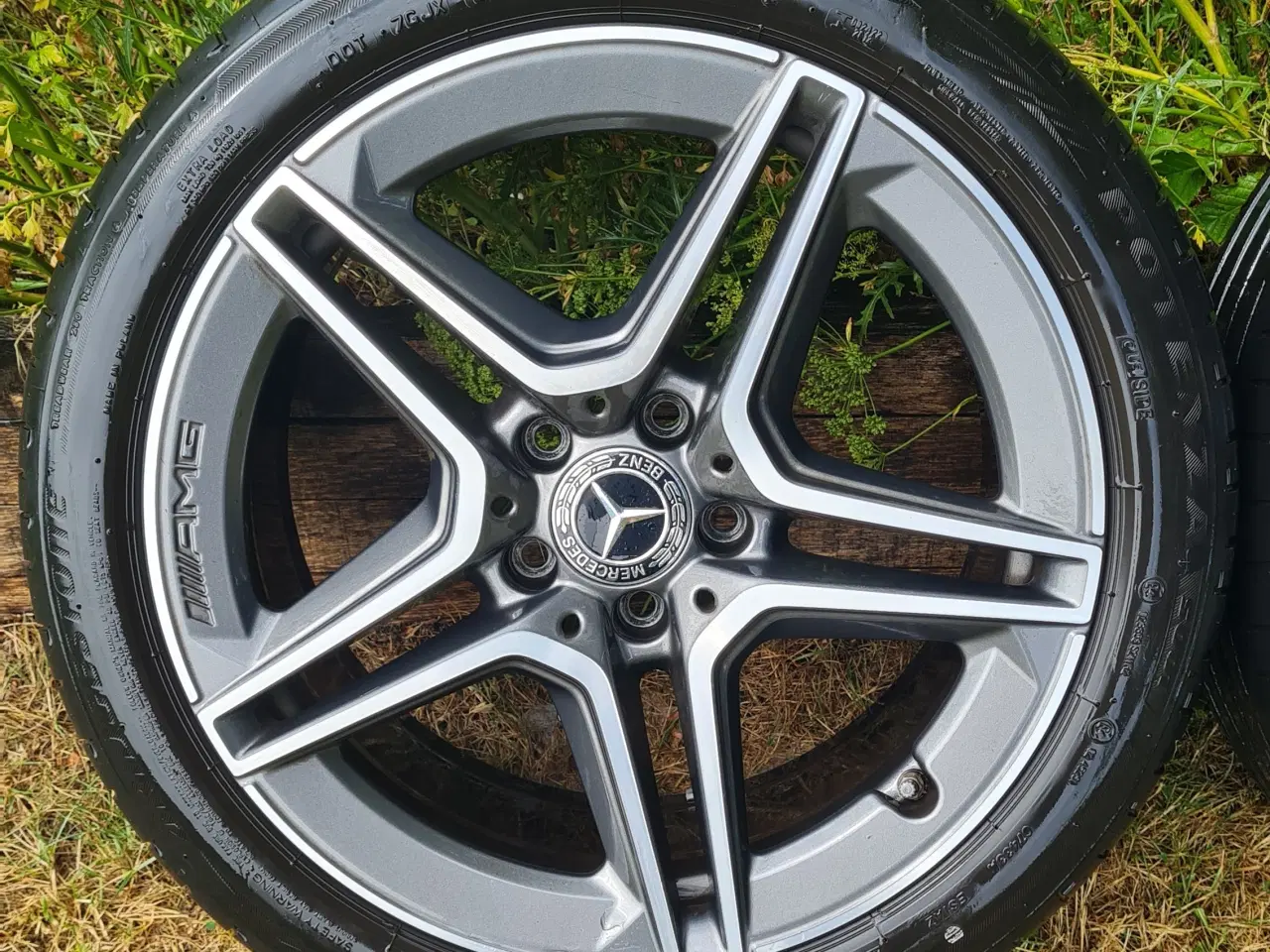 Billede 4 - Mercedes Fælge AMG 18” med sommerdæk 
