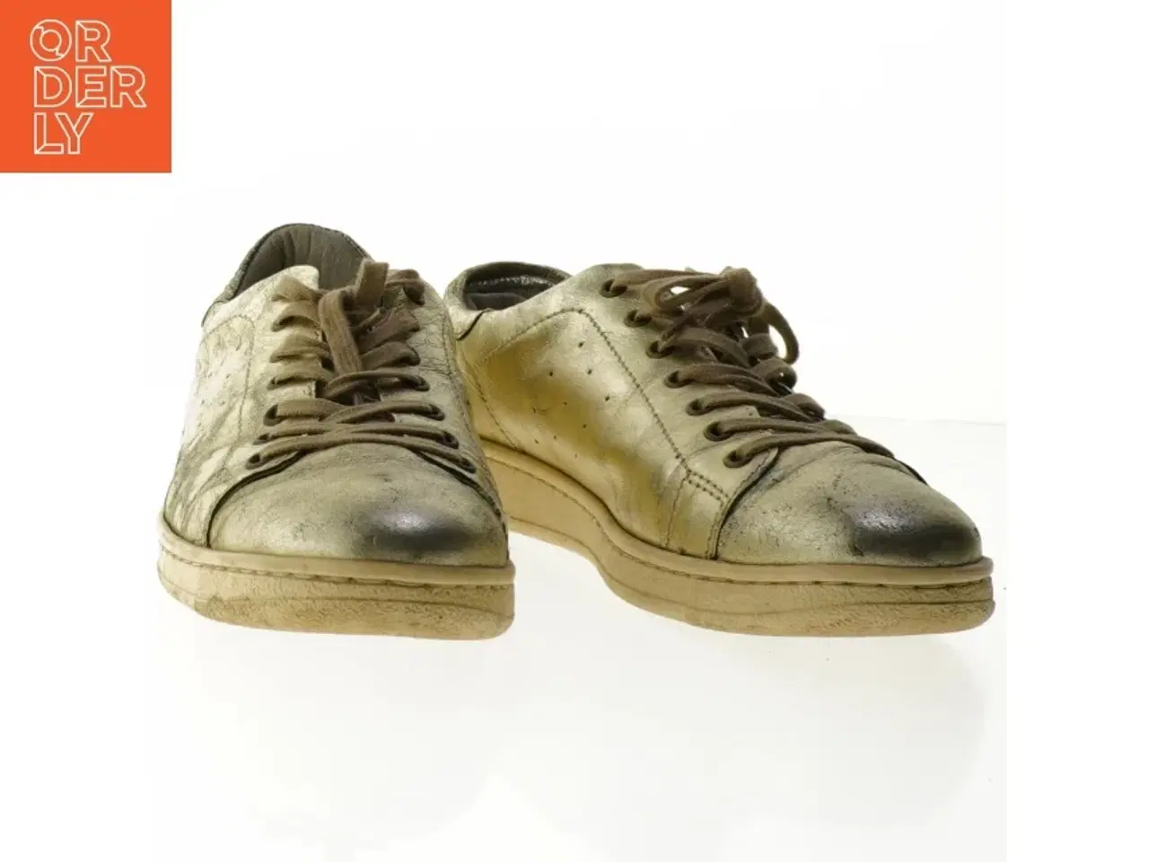 Billede 4 - Brugte "guld" sneakers
